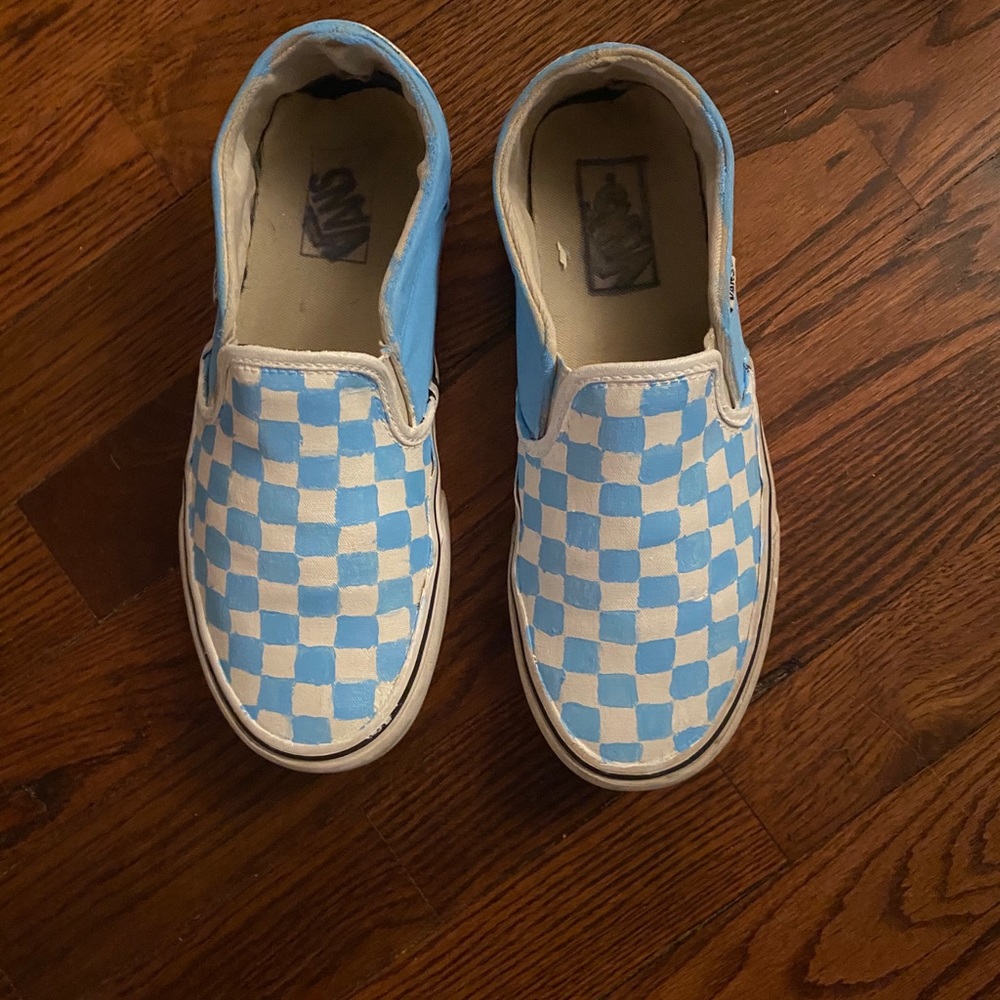 Shoes - Picture 2 of 3